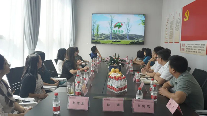 ed102f66d2a5843b3606cedd74658e9a.jpg ed102f66d2a5843b3606cedd74658e9a.jpg